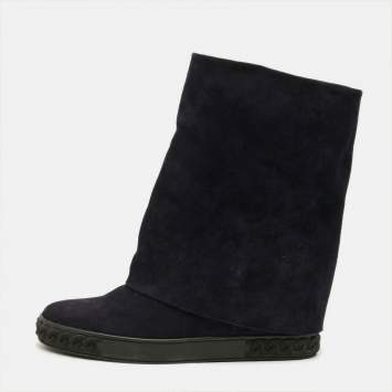مملوكة مسبقًا Casadei Renna Gotham Size 41 Navy Blue Suede Wedge Sneakers