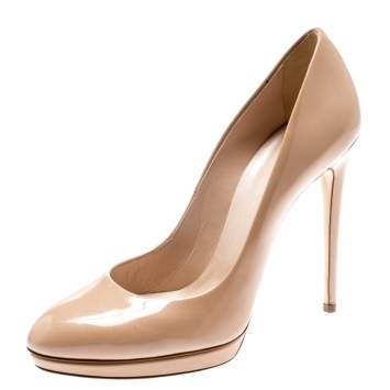 مملوكة مسبقًا Casadei Beige Patent Leather Platform Pumps Size 37