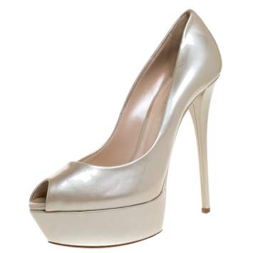 Pre Owned Casadei Beige Patent Leather Peep Toe Platform Pumps Size 40