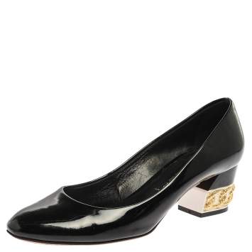 Pre Owned Casadei Black Patent Leather Chain Embellished Block Heel Pumps Size 37