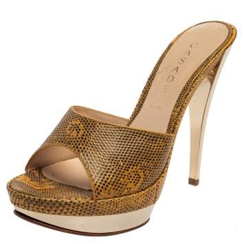 مملوكة مسبقًا Casadei Yellow/Brown Lizard Embossed Leather Sandals Size 40