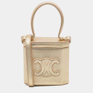 مملوكة مسبقًا Celine Gold Metallic Calfskin Triomphe Lock Bag