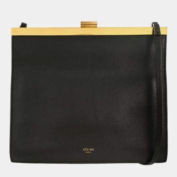 مملوكة مسبقًا Celine Black Leather Clasp Shoulder Bag