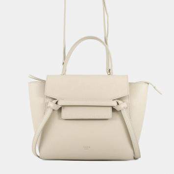 مملوكة مسبقًا Celine Belt Bag Cream Leather Size Nano