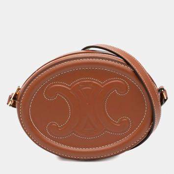 مملوكة مسبقًا Celine Brown Small Calfskin Cuir Triomphe Oval Crossbody