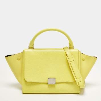 مملوكة مسبقًا Celine Trapeze Small Yellow Leather Top Handle Bag