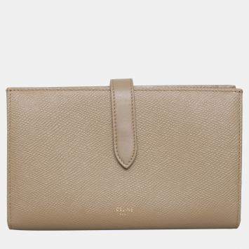 مملوكة مسبقًا Celine Brown Leather Large Strap Wallet