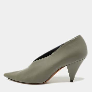 Pre Owned Celine Grey Leather V Neck Pointed Toe Pumps Size 36.5 