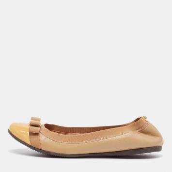 Pre Owned CH Carolina Herrera Brown Leather and Patent Scrunch  Ballet Flats Size 37