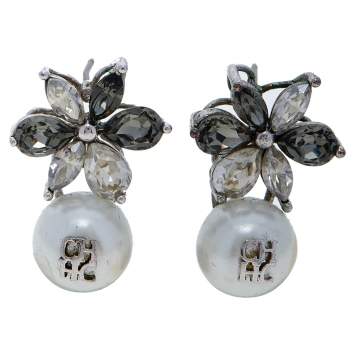 Pre Owned CH Carolina Herrera Crystal Jasmine Faux Pearl Drop Earrings