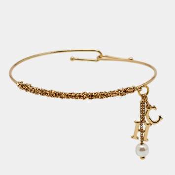 Pre Owned CH Carolina Herrera Logo Bead Charm Gold Tone Bracelet