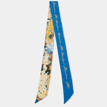 Pre Owned CH Carolina Herrera Blue Print Silk Bandeau Scarf