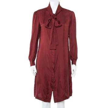 مملوكة مسبقًا CH Carolina Herrera Burgundy Logo Printed Silk Neck Tie Detail Button Front Shirt Dress L