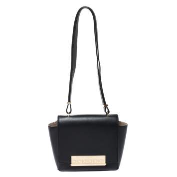 Pre Owned Carolina Herrera Black Leather Flap Shoulder Bag