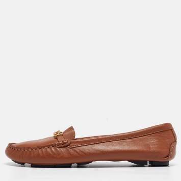 Pre Owned CH Carolina Herrera Brown Leather Slip On Loafers Size 41