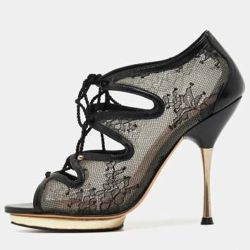 Pre Owned CH Carolina Herrera Black Mesh and Leather Lace Up  Ankle Boots Size 37
