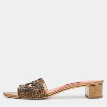 Pre Owned CH Carolina Herrera Metallic Crystal Embellished Leather Insignia Slide Sandals Size 40