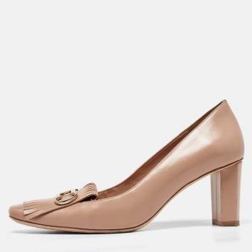 Pre Owned CH Carolina Herrera Beige Leather Fringe Pumps Size 39