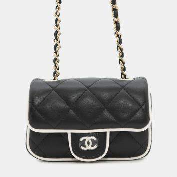 Pre Owned Chanel Chain Clutch Bag Black/White Lambskin Size Mini