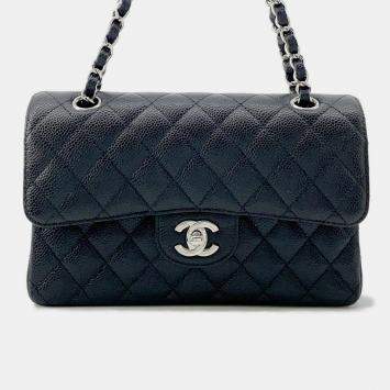 Pre Owned Chanel Matelasse W Flap Chain Shoulder Bag Black Caviar Leather Size 23