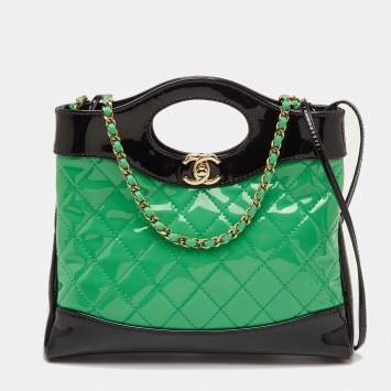 Pre Owned Chanel Green/Black Quilted Patent Leather Petit 31 Shopping Bag