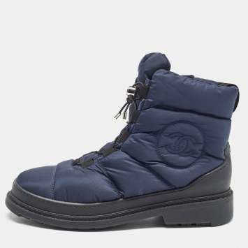 Pre Owned Chanel Navy Blue Nylon Interlocking CC Logo Snow Boots Size 40