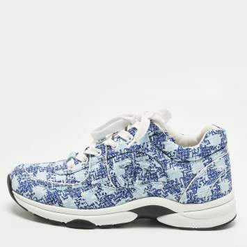 Pre Owned Chanel CC Size 37 Blue Tweed Low Top Sneakers