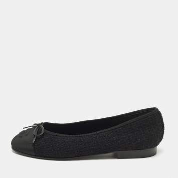 Pre Owned Chanel CC Size 36 Black Canvas and Tweed Bow Cap Toe Ballet Flats