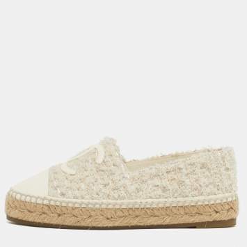 مملوكة مسبقًا Chanel CC Size 36 White Leather and Tweed Espadrille Flats