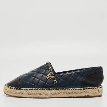 Pre Owned Chanel Blue Quilted Leather Chain-Link CC Espadrille Flats Size 41