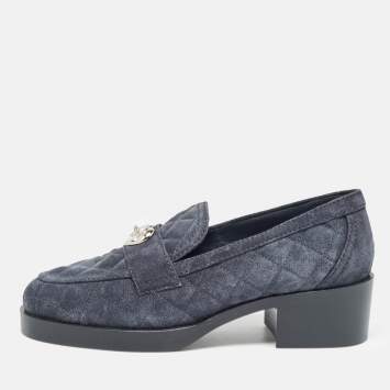 Pre Owned Chanel Navy Blue Quilted Suede CC Heart Loafers Size 37.5