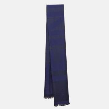 Pre Owned Chanel Blue  Logo Cashmere Scarf
