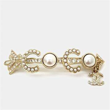 مملوكة مسبقًا مشبك شعر شانيل كوكو بسهم معدني