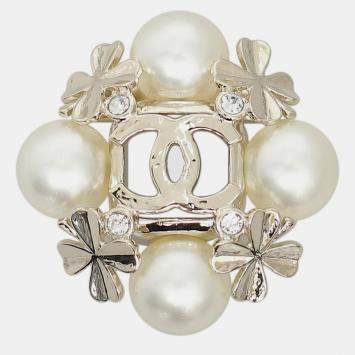 Pre Owned Chanel CC Pearl Embellished Flower Brooch