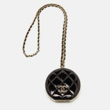 Pre Owned Chanel Black Quilted Patent Leather Round Mirror Chain Bag