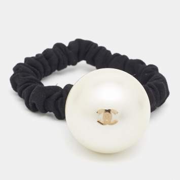 Pre Owned Chanel Black CC Faux Pearl Hair Tie