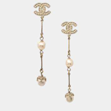 Pre Owned Chanel Gold Plated, Artificial Pearl CC Dangle Earrings