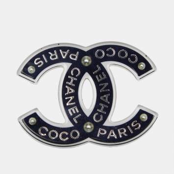 Chanel CC Resin Faux Pearl Gold Tone Brooch