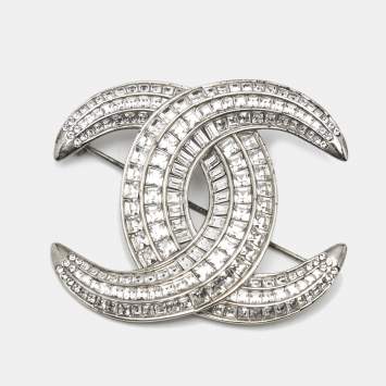 Pre Owned Chanel CC Crystals Silver Tone Brooch