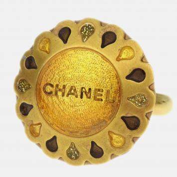 Pre Owned Chanel Gold Plated Metal Ring EU 51