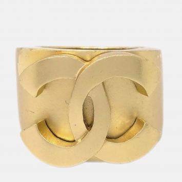 Pre Owned Chanel Gold Plated Ring 