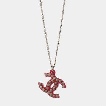 Pre Owned Chanel CC Acrylic Silver Red Chain Pendant Necklace