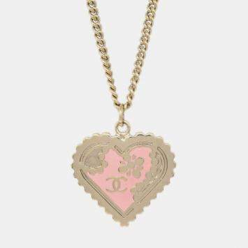 Pre Owned Chanel Heart Chain Pendant Necklace Gold