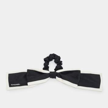 Pre Owned Chanel Black Silk Bow Scrunchie