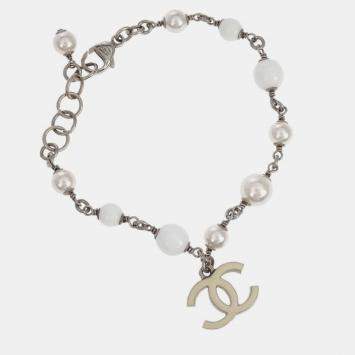 Pre Owned Chanel CC Chain Bracelet Silver Artificial Pearl