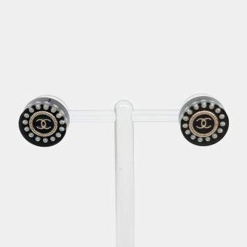Pre Owned Chanel round logo earrings
