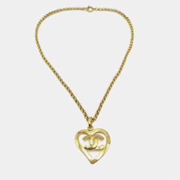 Pre Owned Chanel Heart Chain Pendant Necklace Gold