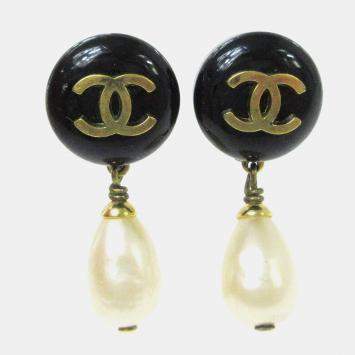 Pre Owned Chanel Artificial Pearl Dangle Earrings Clip-On Black White