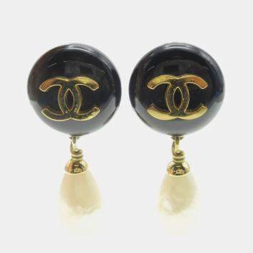 Pre Owned Chanel Artificial Pearl Dangle Earrings Clip-On Black
