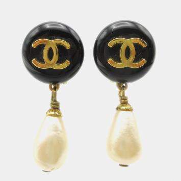 Pre Owned Chanel Artificial Pearl Dangle Earrings Clip-On Black